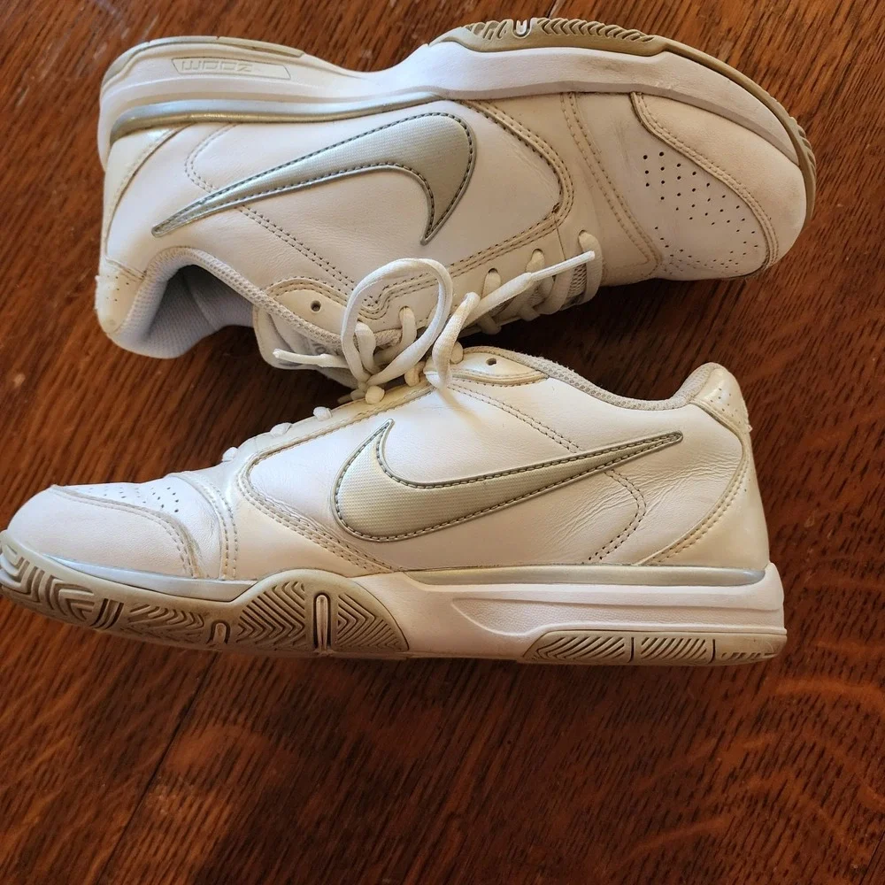 Nike Zoom Women's Size 7 White Sail Running Shoes Athletic Gym‎
